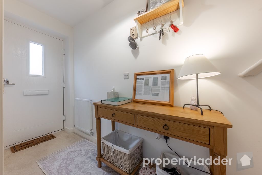 Property photo 3 of 22 Pl-40