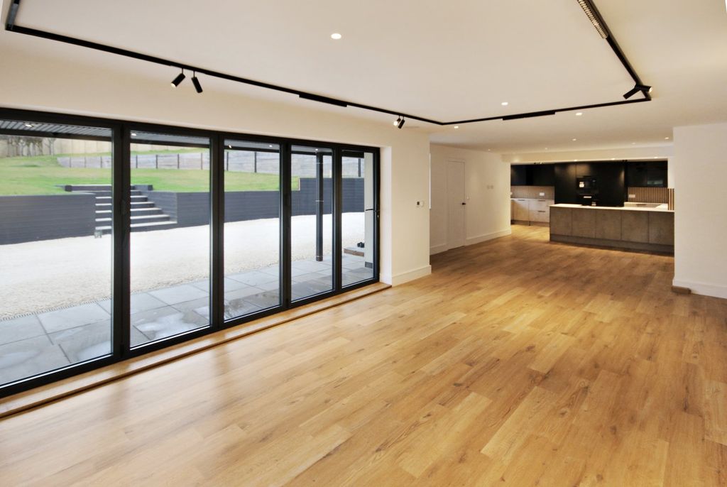 Additional image 26 of 5 bed detached house for saleTurners Hill Road, East Grinstead RH19