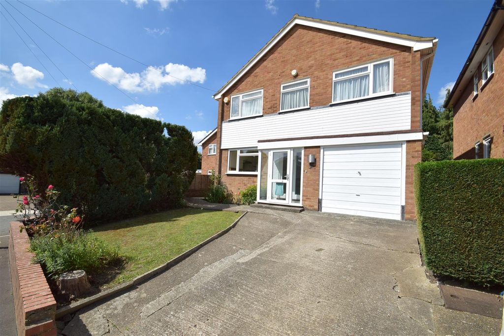Property photo 1 of 13 External
