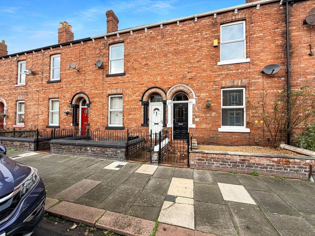 Property photo 1 of 24