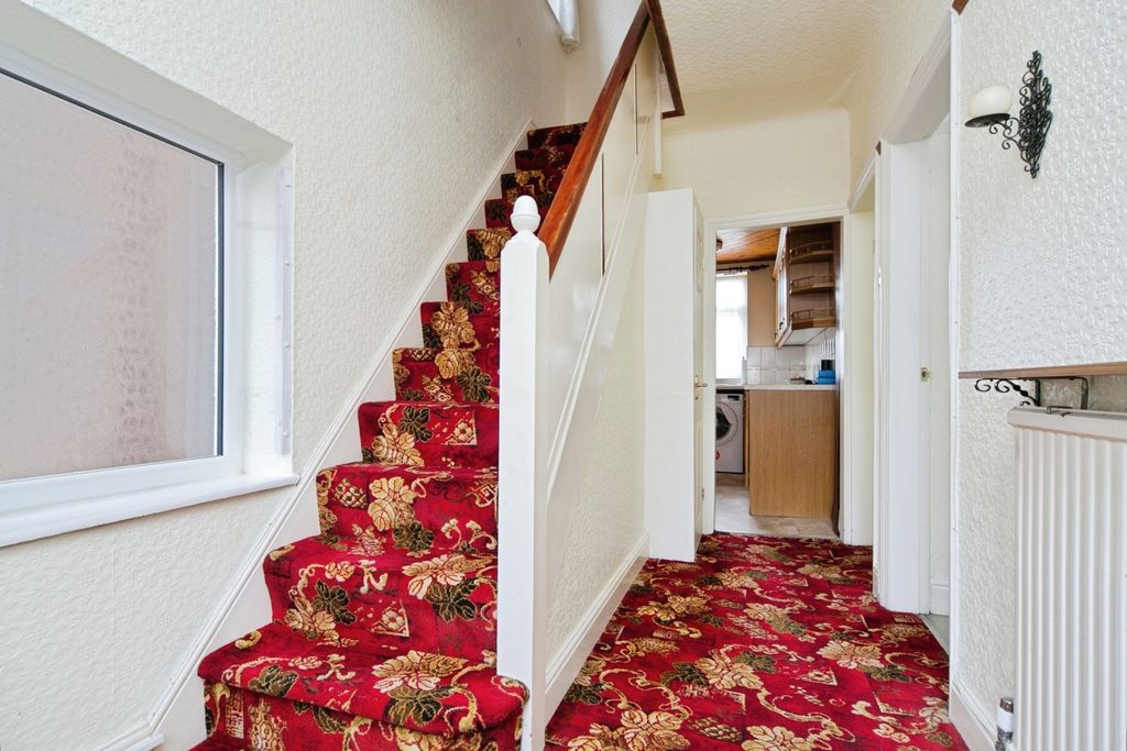 Property photo 2 of 16 Hall