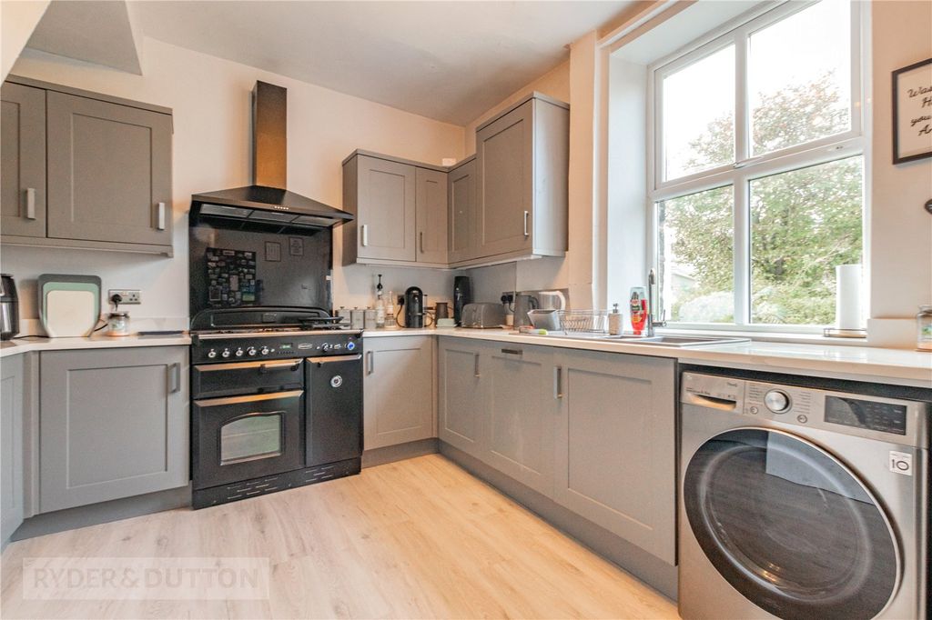 Property photo 2 of 22 Kitchen