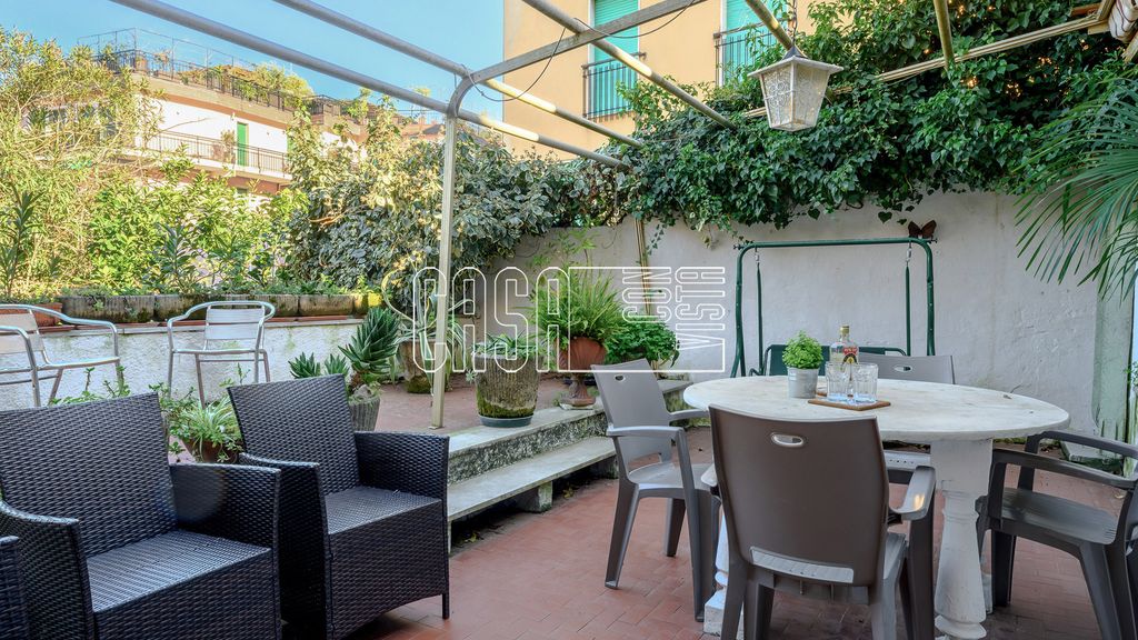 Property photo 1 of 35