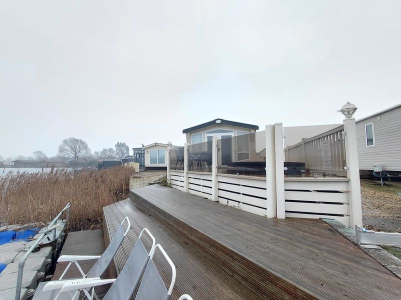 Property photo 2 of 14 Photo 5