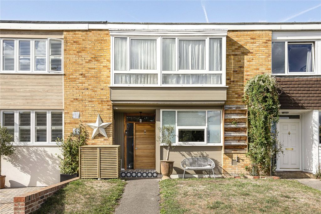 Property photo 1 of 23 Picture No. 34