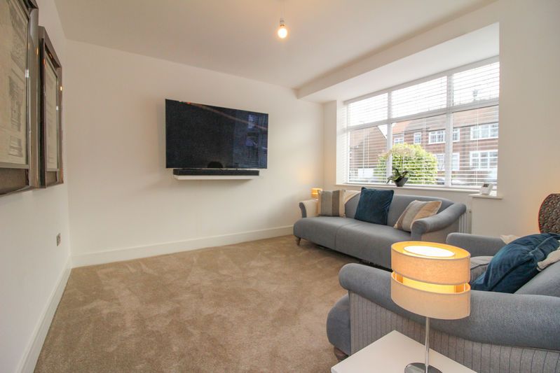 Property photo 2 of 27 Photo 15