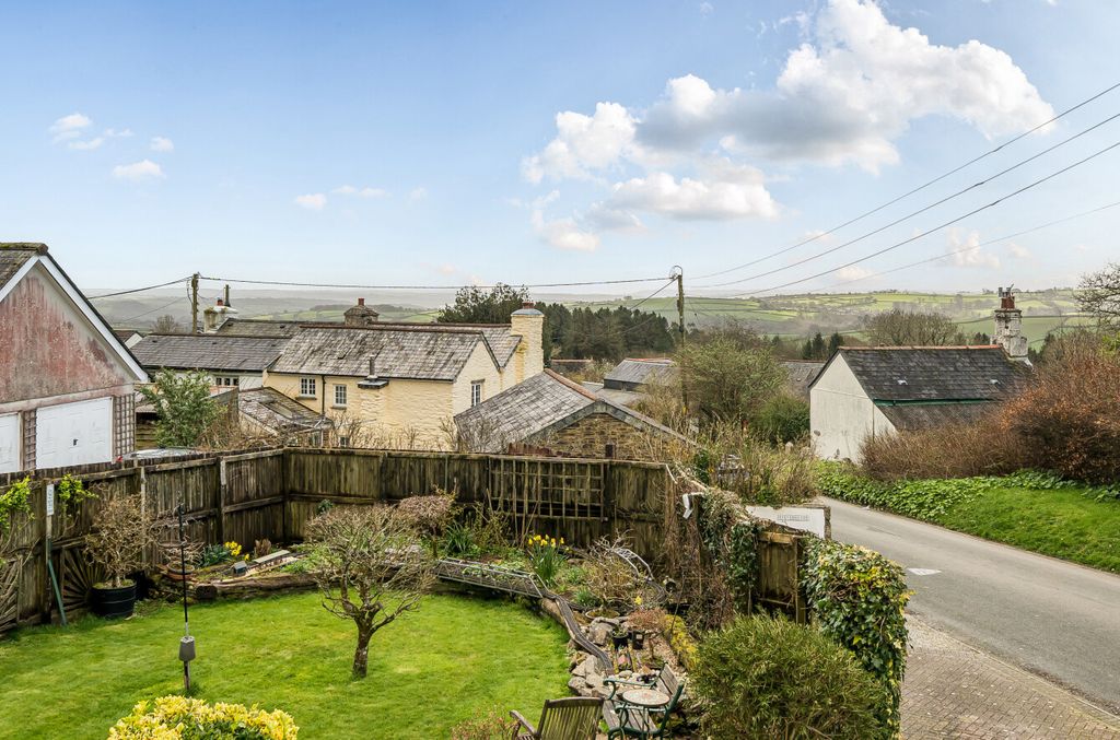 Property photo 3 of 17 1426191-14-69B170...