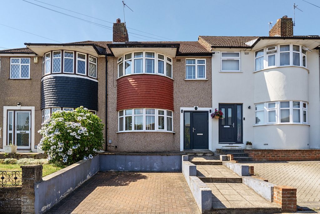 Property photo 1 of 13 1482432-7-6A3E4c3...