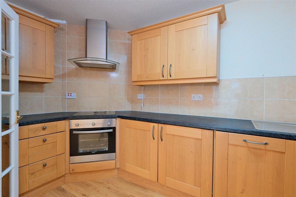 Additional image 9 of 2 bed flat for saleAuchingramont Court, Hamilton ML3