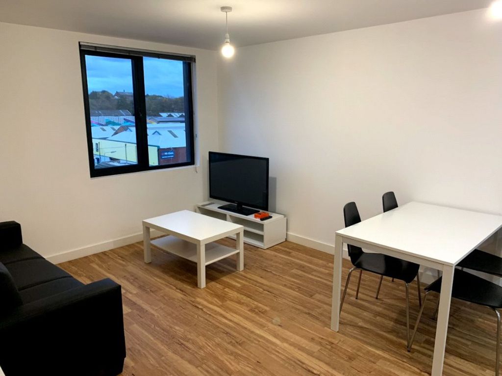 Property photo 2 of 11