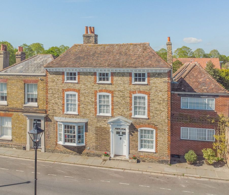 Property photo 1 of 19 Piers House