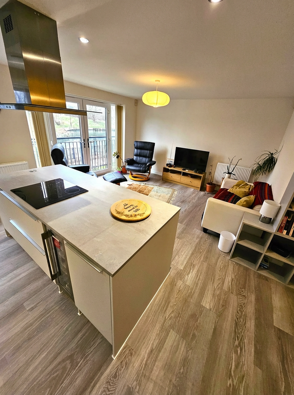 Property photo 3 of 14