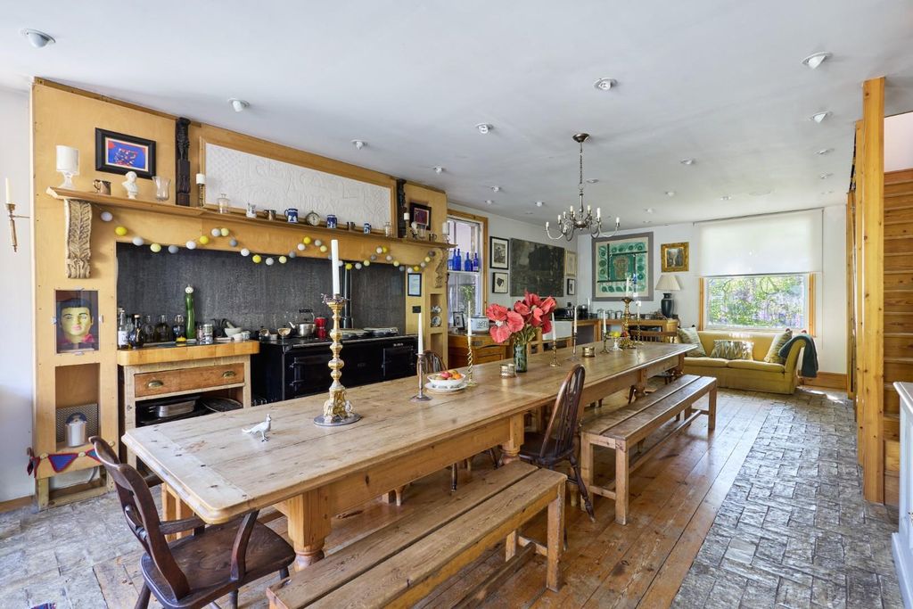 Additional image 6 of 10 bed terraced house for saleVictoria Road, Cambridge CB4
