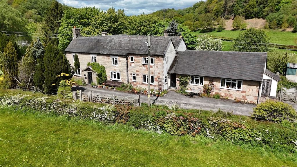 Property photo 1 of 58