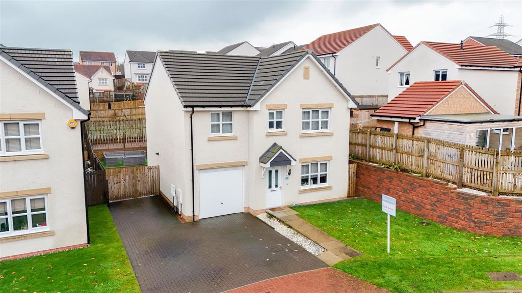 Property photo 1 of 29 Exterior