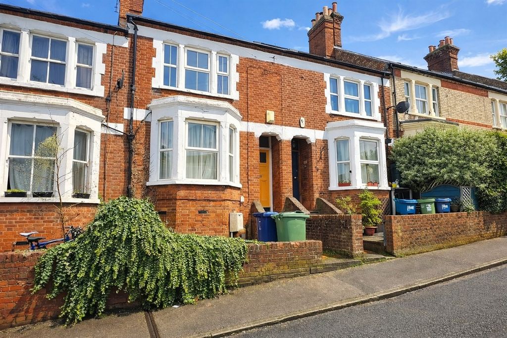 Property photo 1 of 11 (Main)