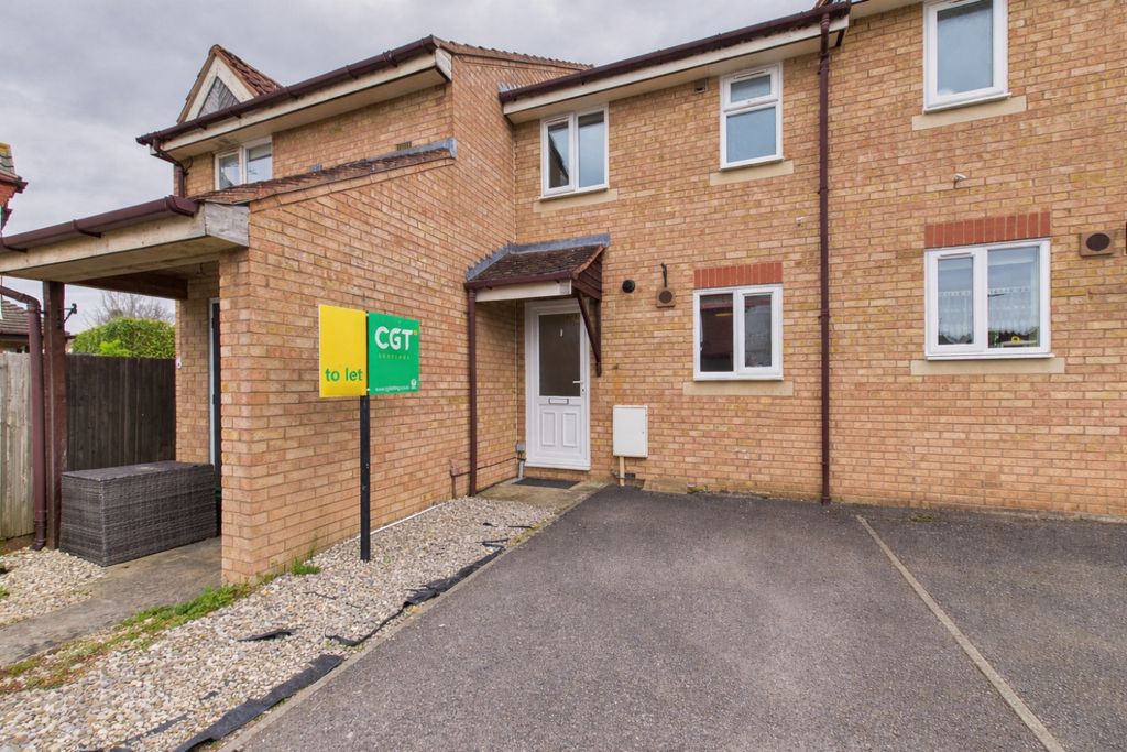 Property photo 1 of 6 Front 2