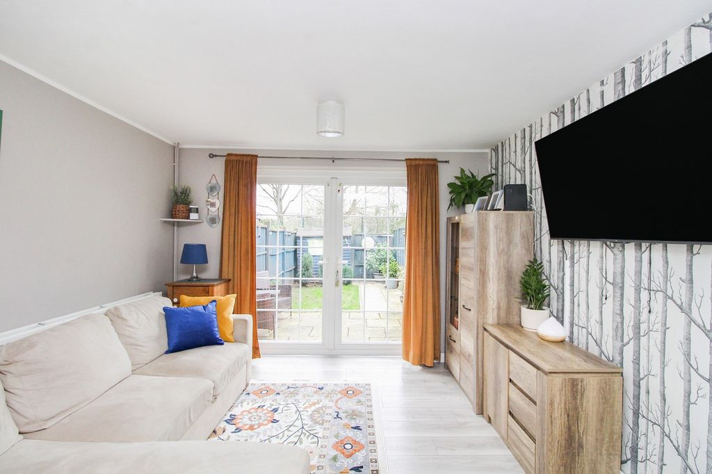 Property photo 2 of 9 Kitchen-Living Room