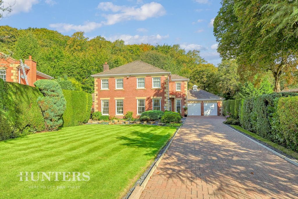 Property photo 1 of 40 Front External