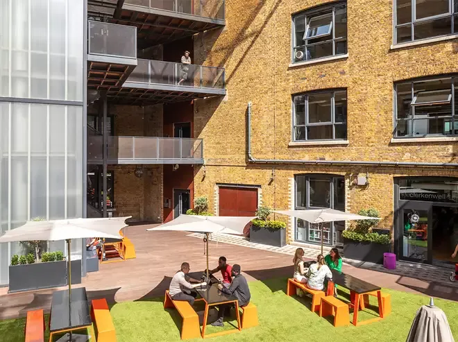 Property photo 1 of 8