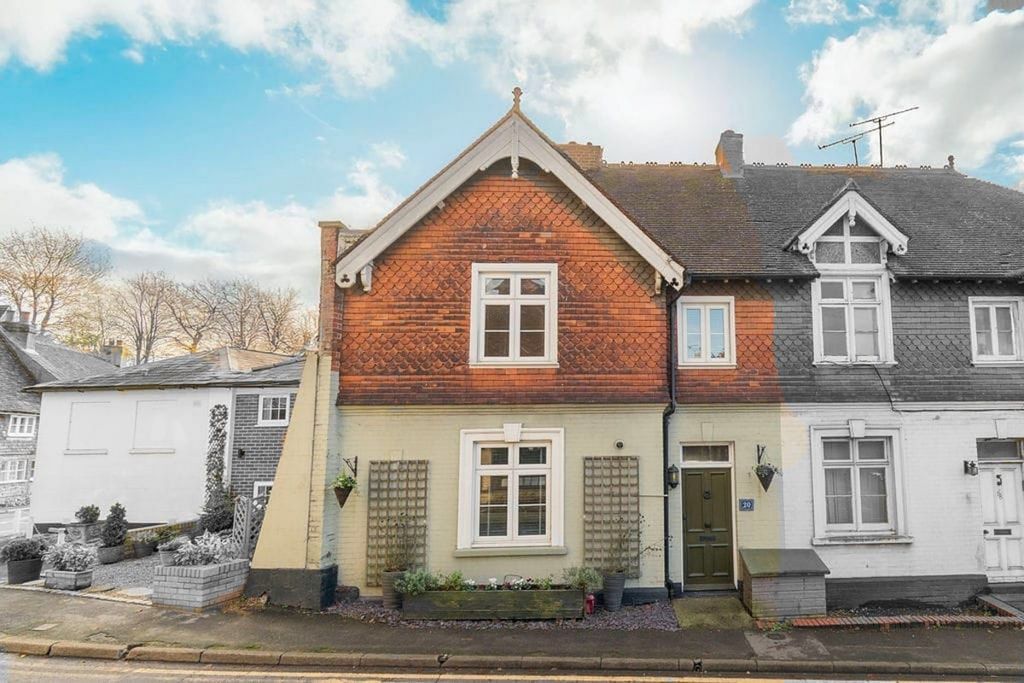 Property photo 1 of 14