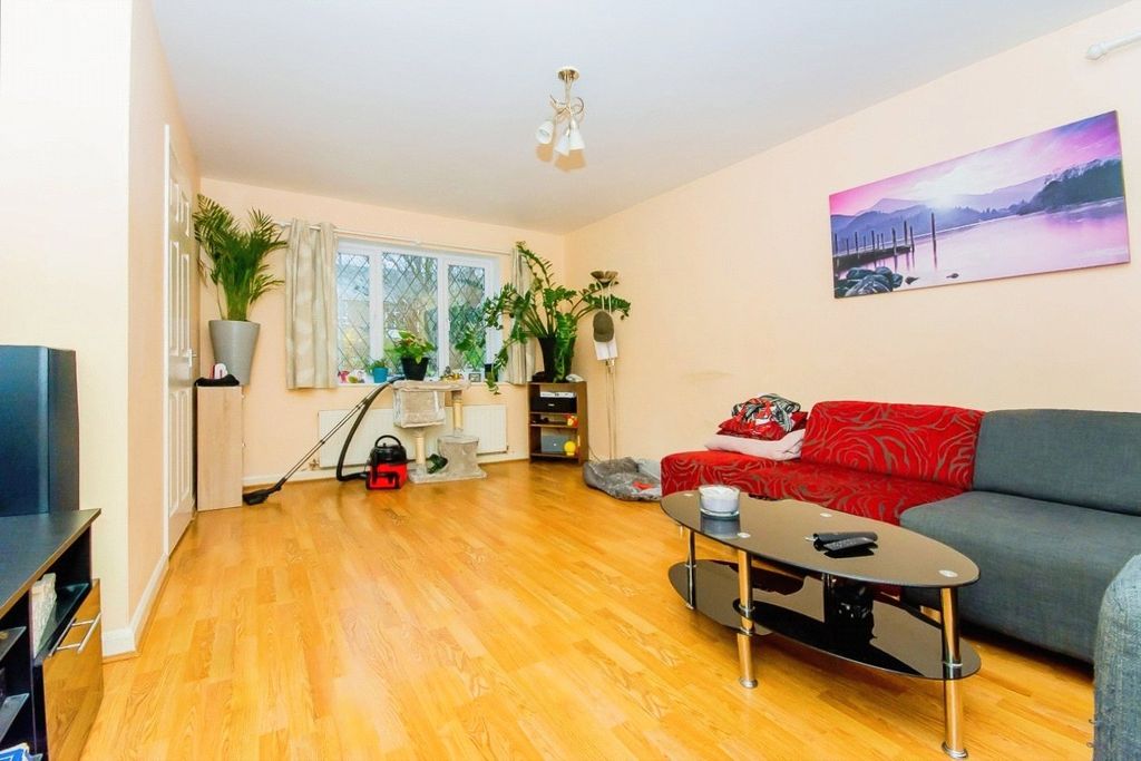 Property photo 2 of 15 Picture No. 01