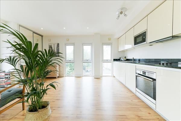 Property photo 2 of 6 Picture 2