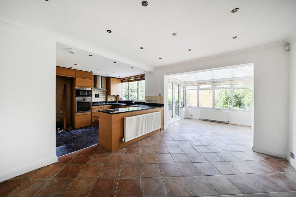 Property photo 3 of 16 1469271-13-6A1954...