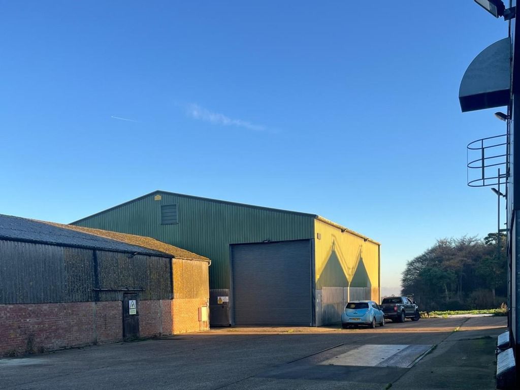 Property photo 3 of 6 Photo 2