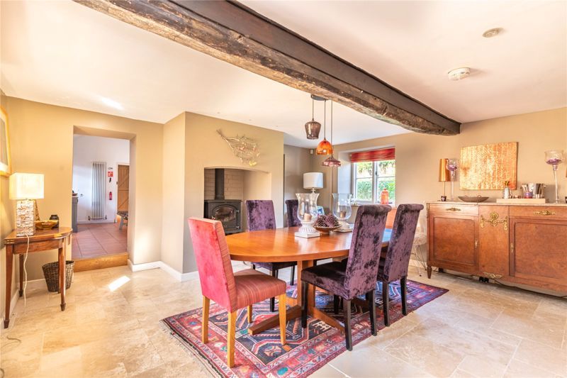 Property photo 3 of 21 Photo 7