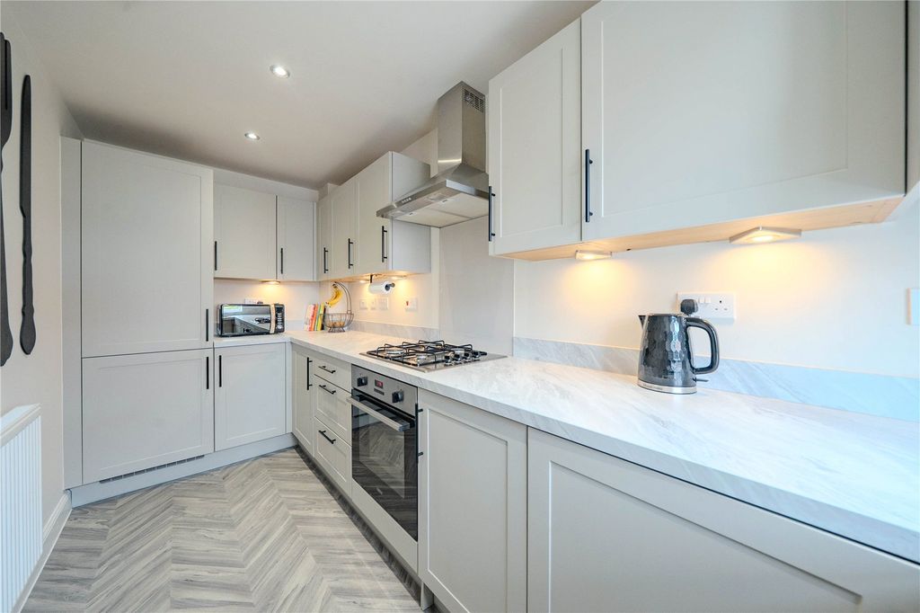 Property photo 2 of 12 Picture No. 06