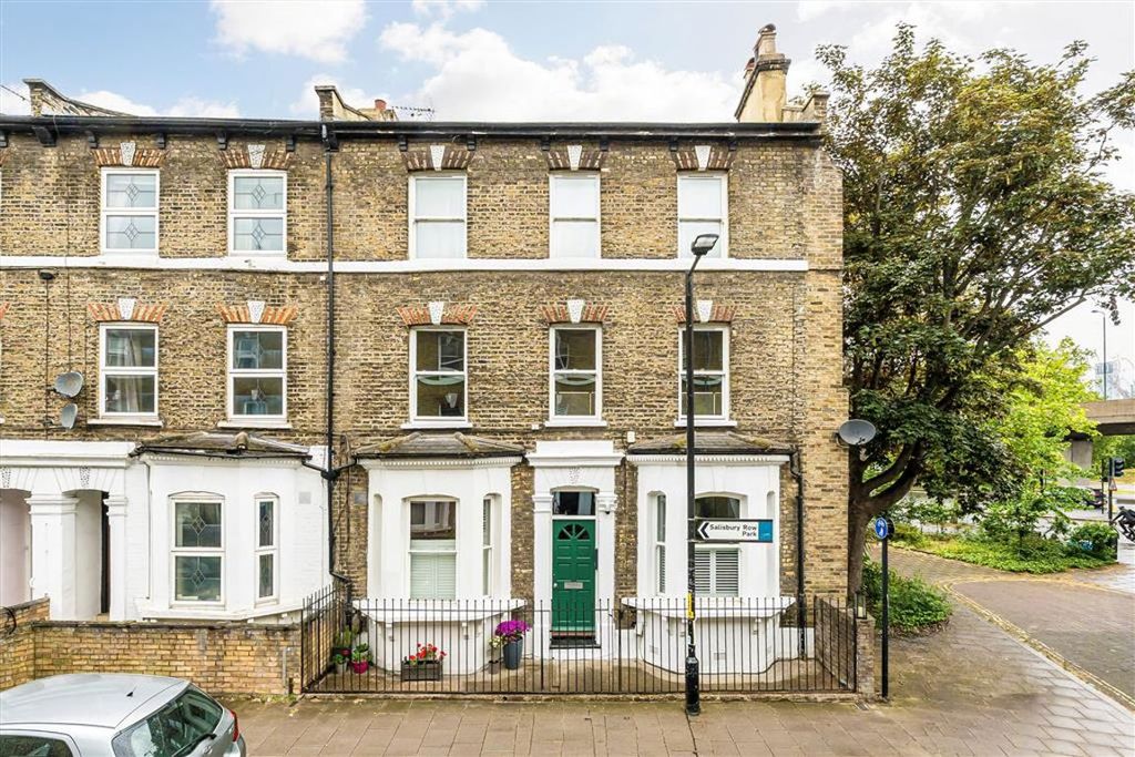 Property photo 1 of 6