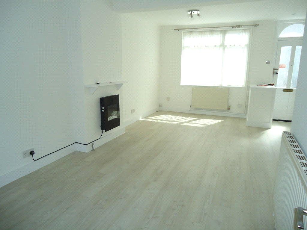 Property photo 2 of 8 Picture No. 07