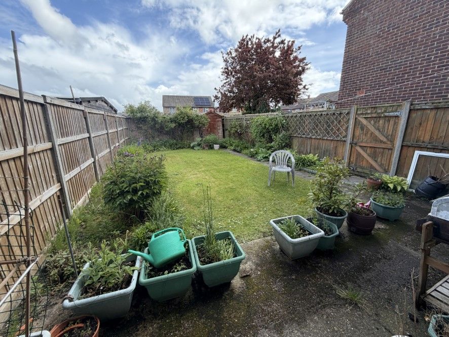 Property photo 2 of 10