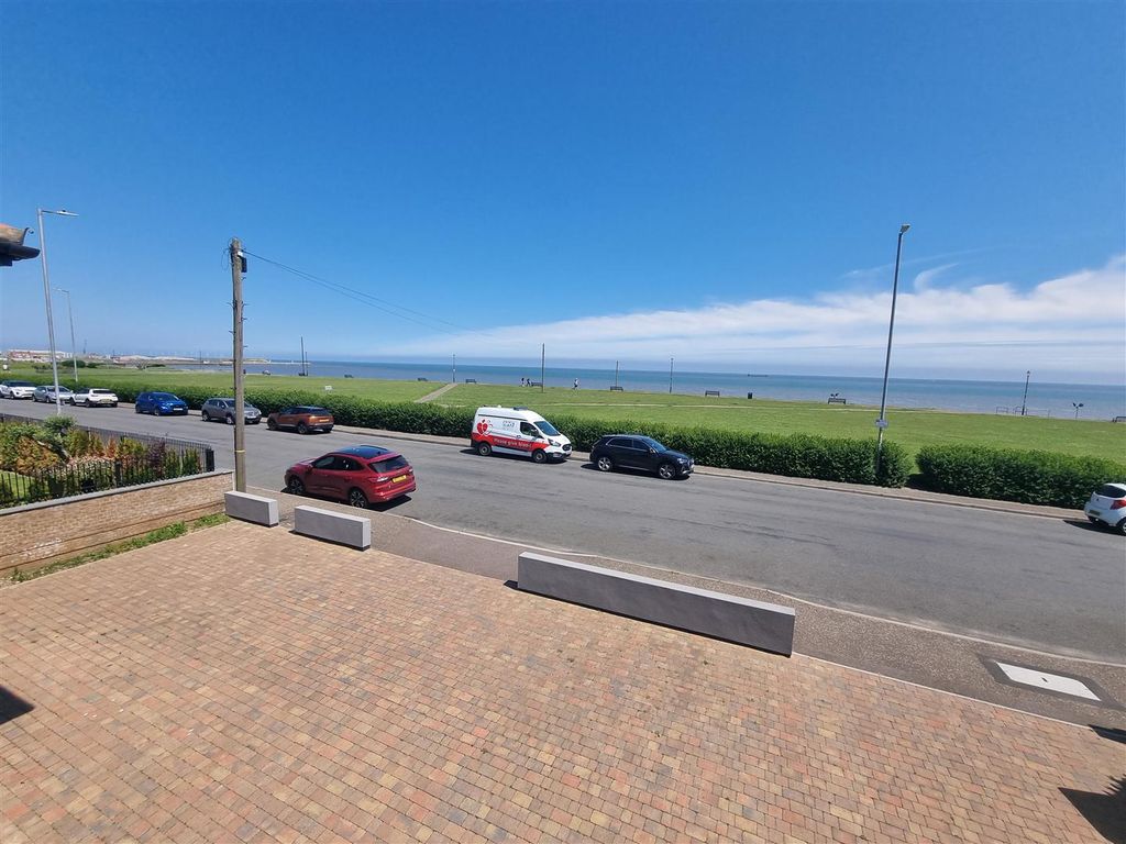 Property photo 2 of 31 View