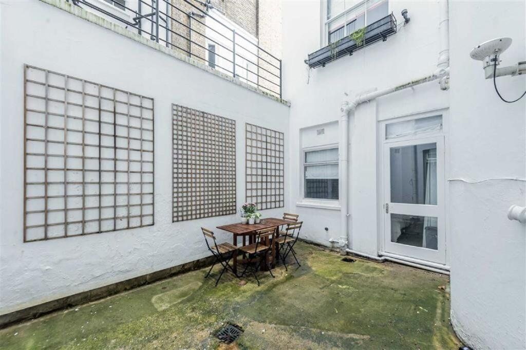 Property photo 3 of 3