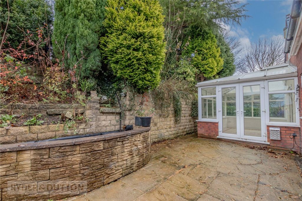 Property photo 2 of 26 Rear Garden