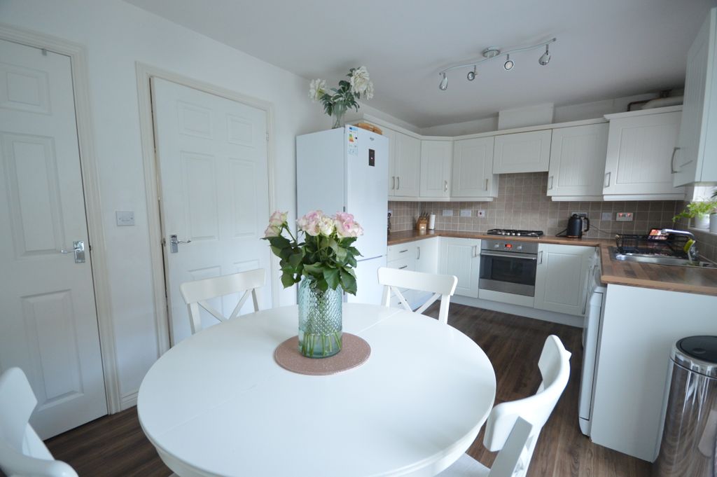 Property photo 2 of 12 2