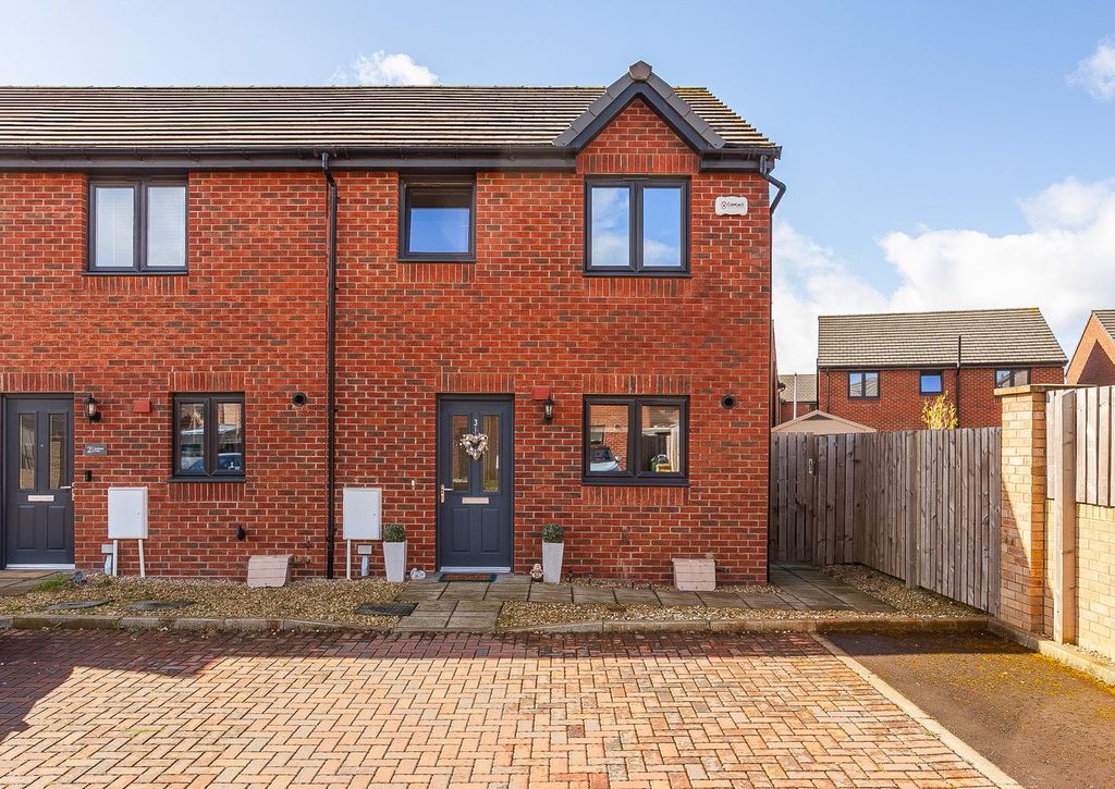 Property photo 1 of 26