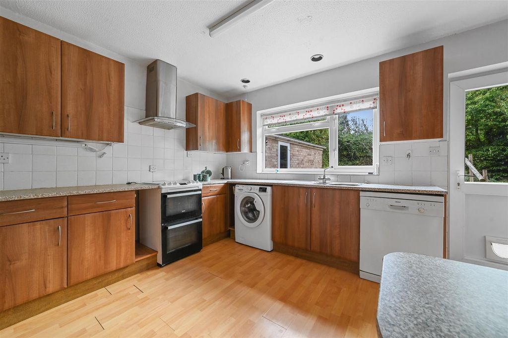 Property photo 2 of 15 Kitchen