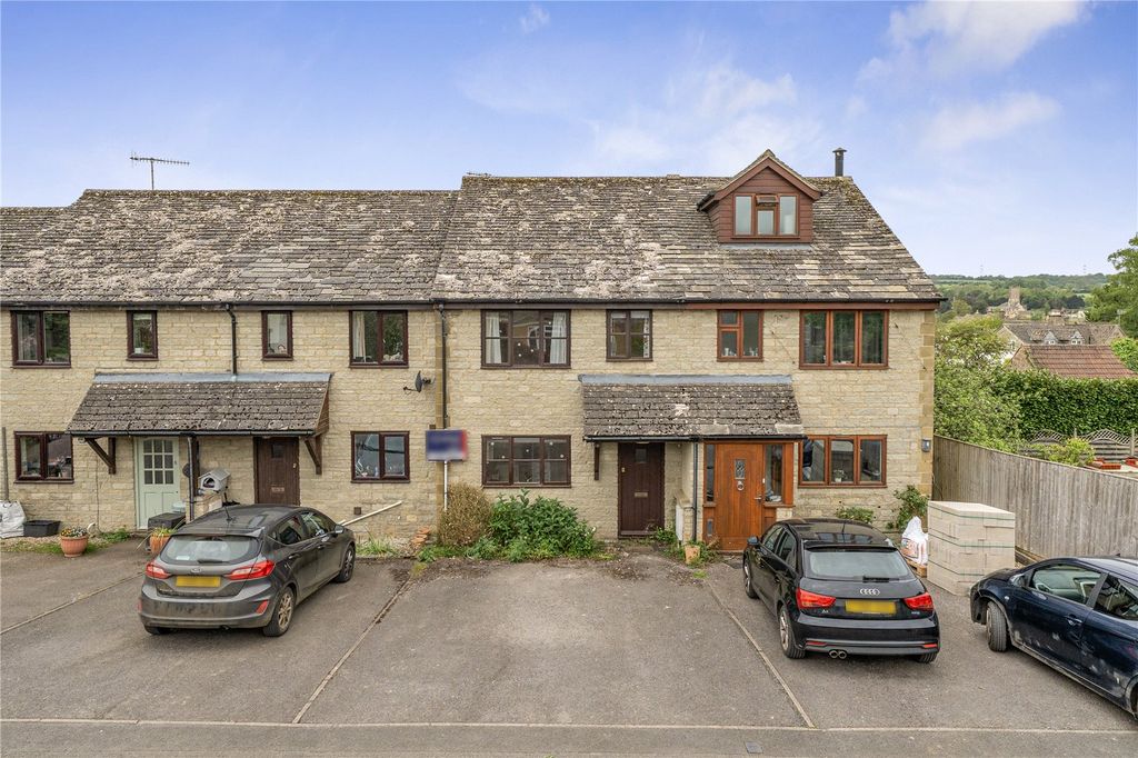 Property photo 2 of 19 Picture No. 18
