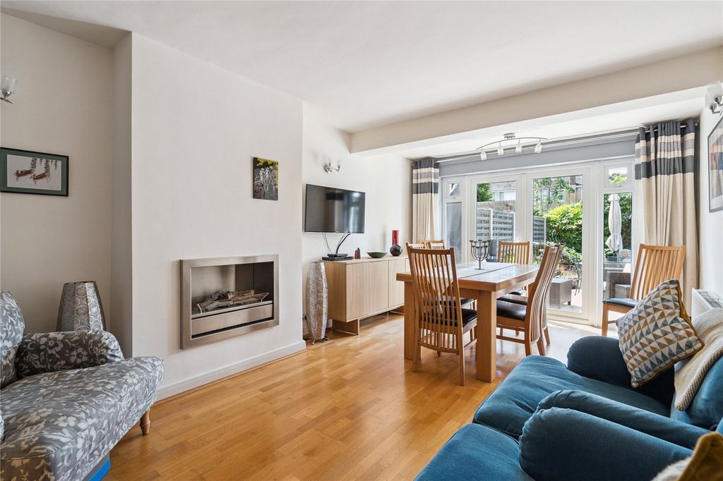 Property photo 3 of 18 Picture No. 05