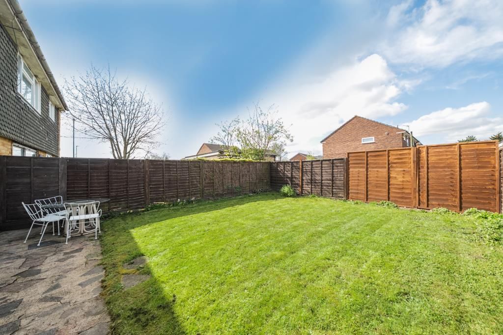 Property photo 3 of 13 Garden View