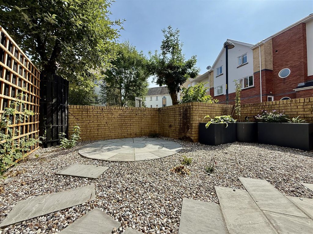 Property photo 3 of 18 Img_2235.Jpg