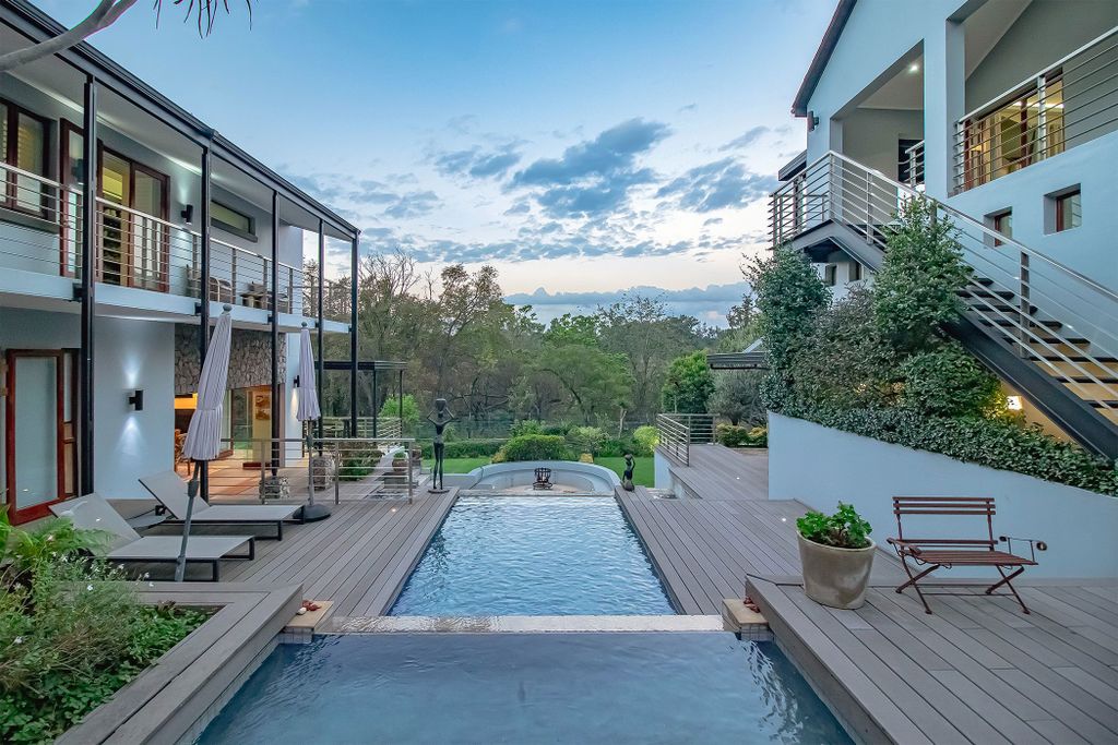Property photo 3 of 71 Cn1737354