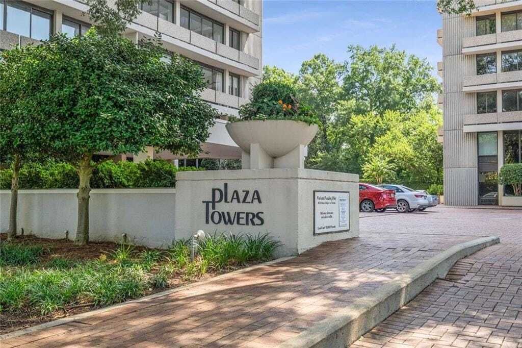 Property photo 1 of 31