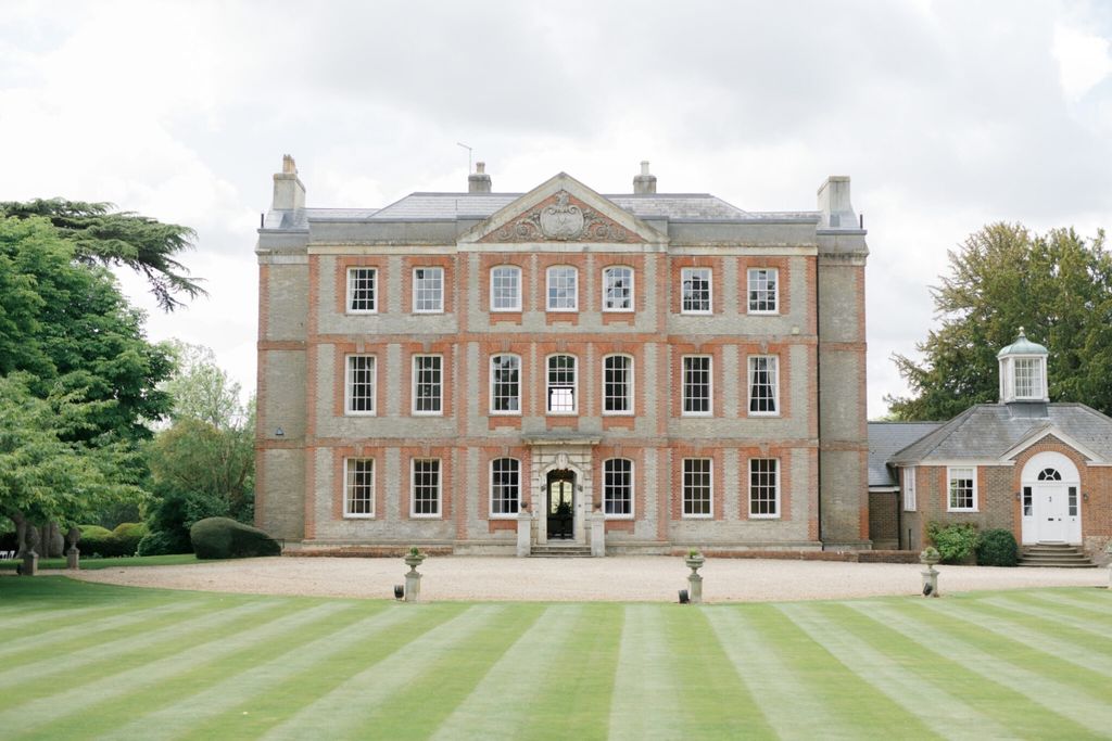 Property photo 1 of 15 Ardington House