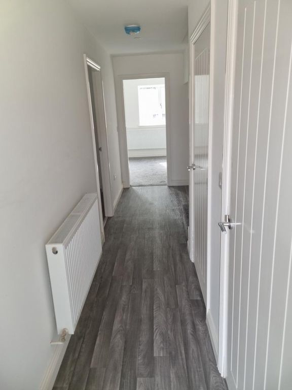 Property photo 2 of 9 Photo 1