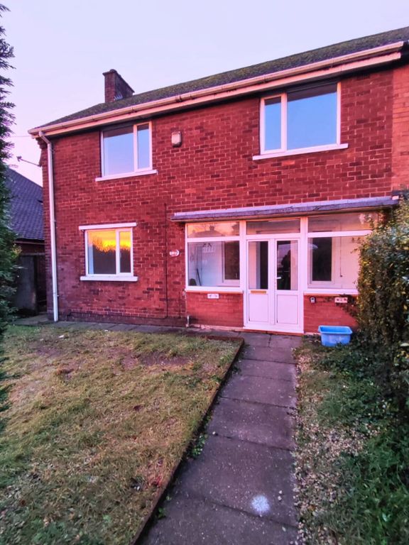 Property photo 1 of 12 3 Swaledale Place, Ashby, Scunthorpe, Dn16 2Pb