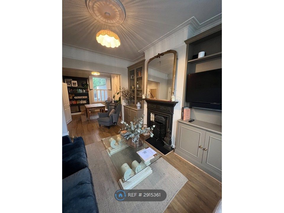 Property photo 3 of 33